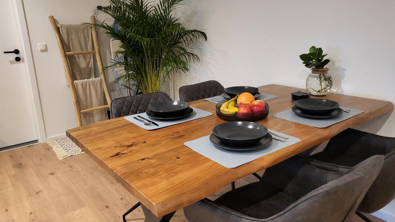 Modern Loft Near City I Free Parking I Wifi โบคุห์ม ภายนอก รูปภาพ
